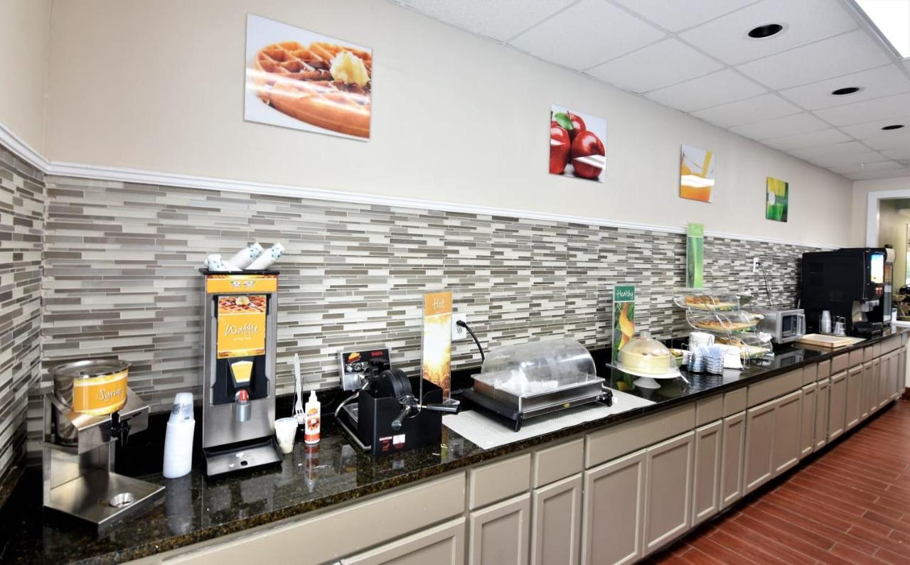 Rodeway Inn Harbison Area Колумбия Экстерьер фото