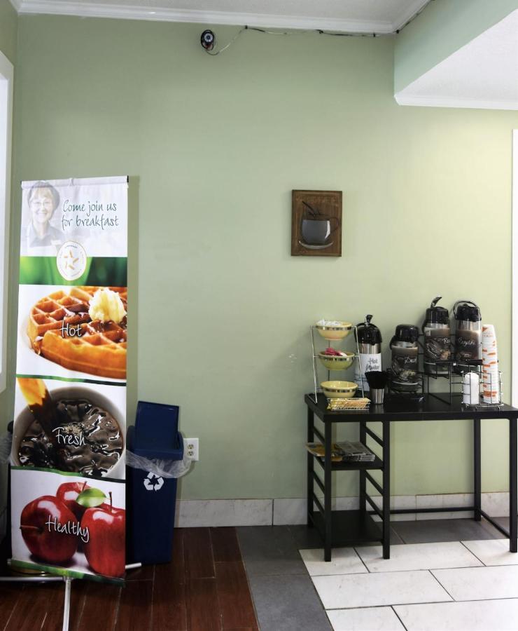 Rodeway Inn Harbison Area Колумбия Экстерьер фото