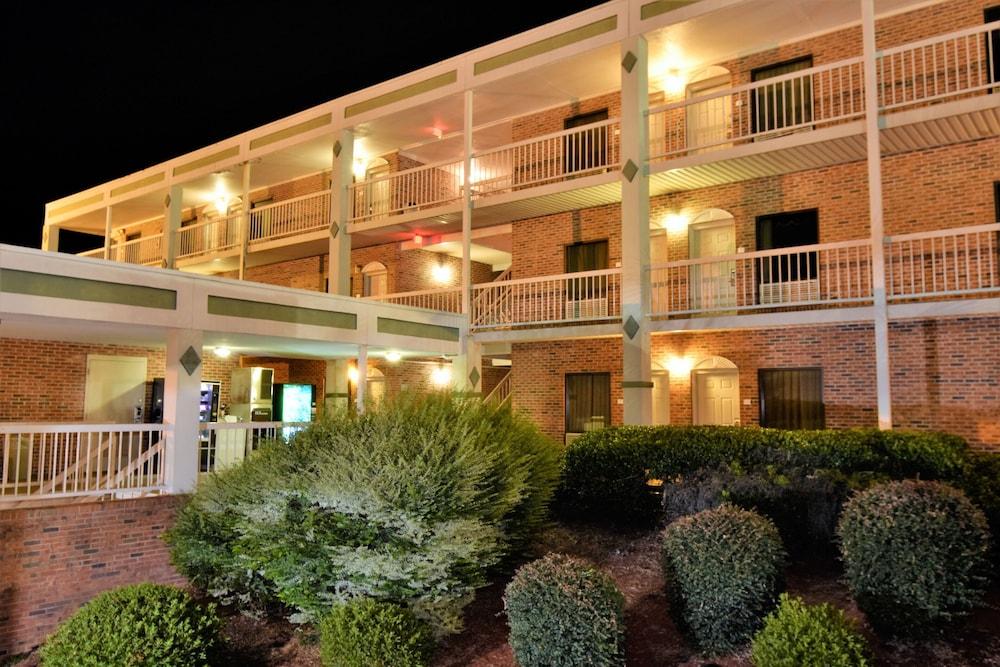 Rodeway Inn Harbison Area Колумбия Экстерьер фото